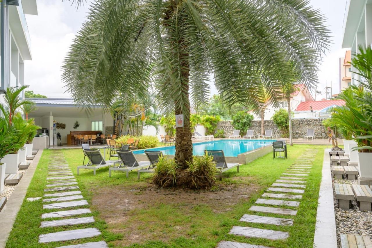 Cozy Resort, A Boutique Hotel Паттайя Экстерьер фото
